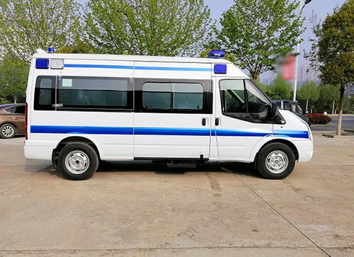 东宁市救护车出租